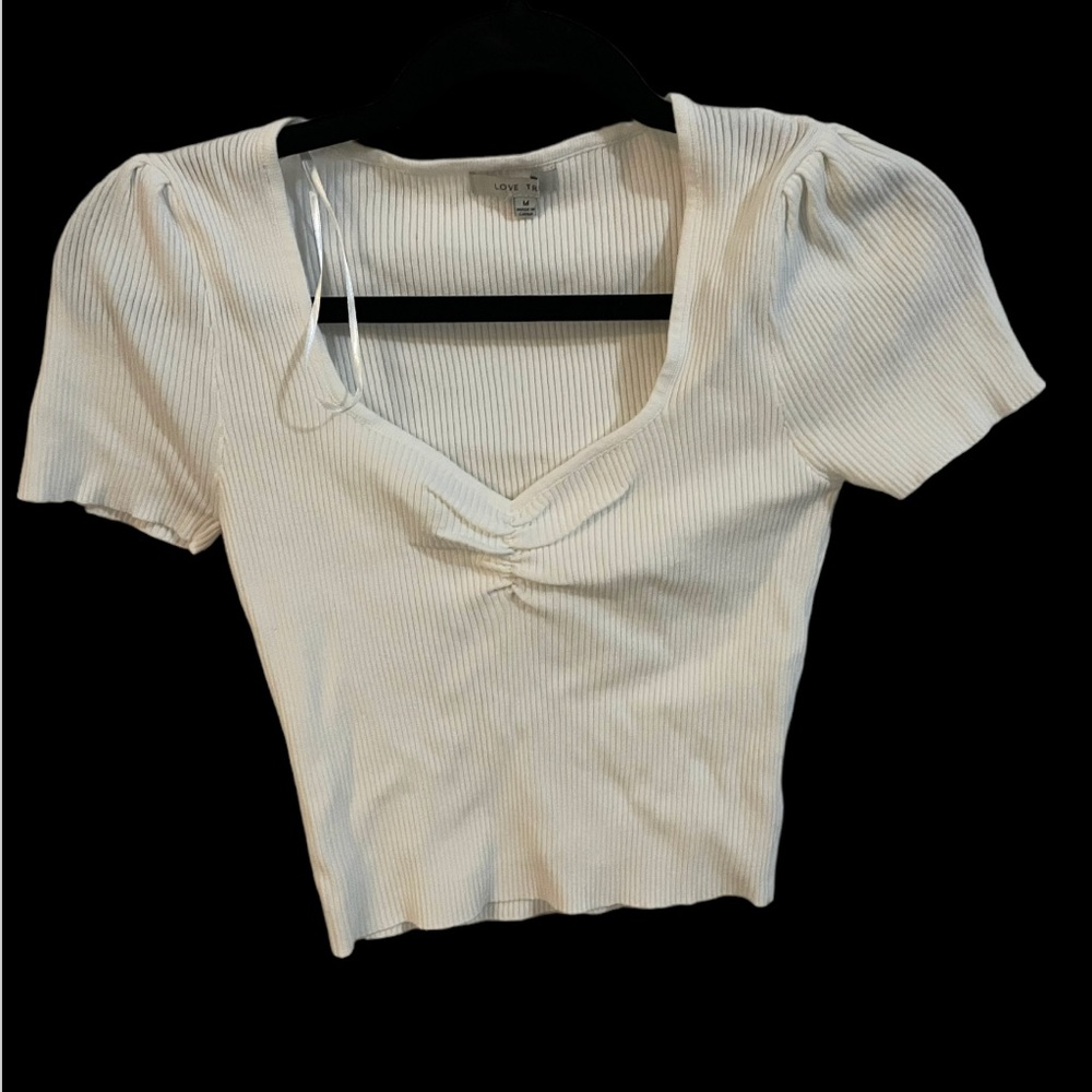 Crop top size medium